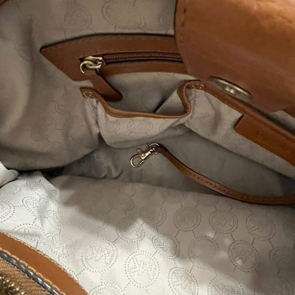 Michael Kors Cynthia Leather Satchel Signature Handbag - Picture 8 of 15